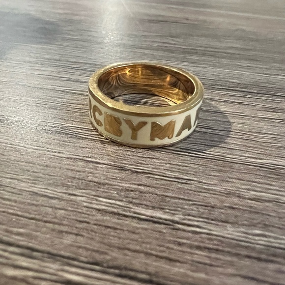 Marc Jacobs logo ring - Picture 3 of 3